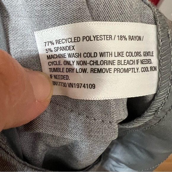 NWT Wild Fable Women's Gray Wide-Leg Pleated Pants Size L - Picture 6 of 7